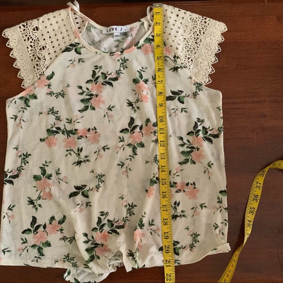 Love J Floral Croped Top with Tie Size M - Picture 10 of 10